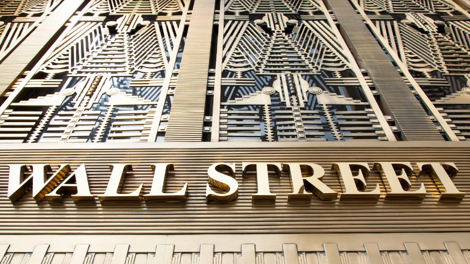 Wall Street Melesat, Plafon Utang AS"