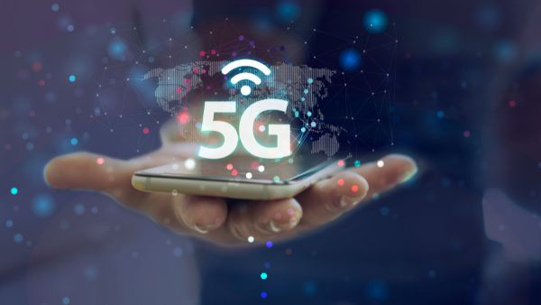 Ponsel 5G Terbaru